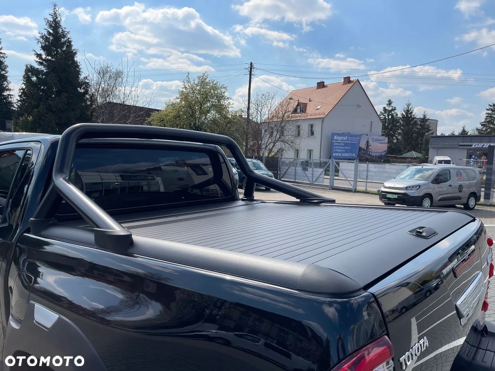 Toyota Hilux 2.8 D-4D Double Cab Invincible Sport 4x4 - 14