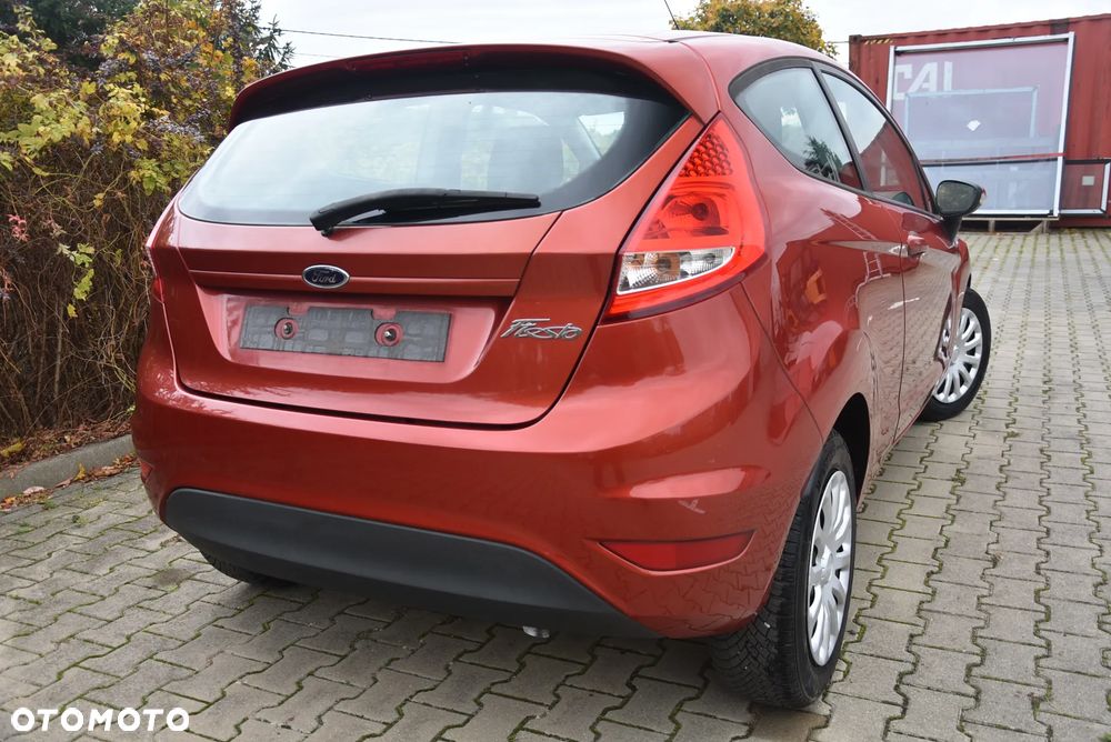 Peugeot 107 2008 photo 5