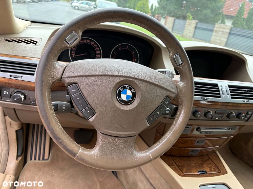 BMW Seria 7 730d - 23