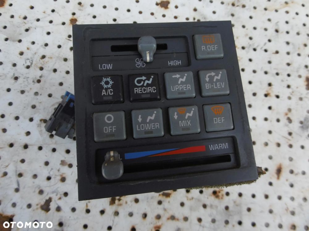 PANEL STEROWANIA NAWIEWEM PONTIAC TRANS SPORT - 1