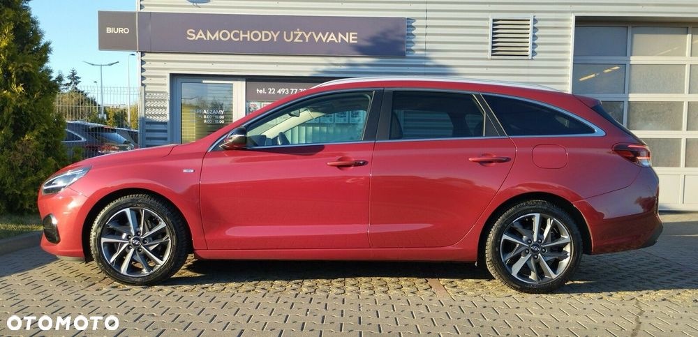 Hyundai i30 1.5 T-GDI 48V Executive DCT - 24