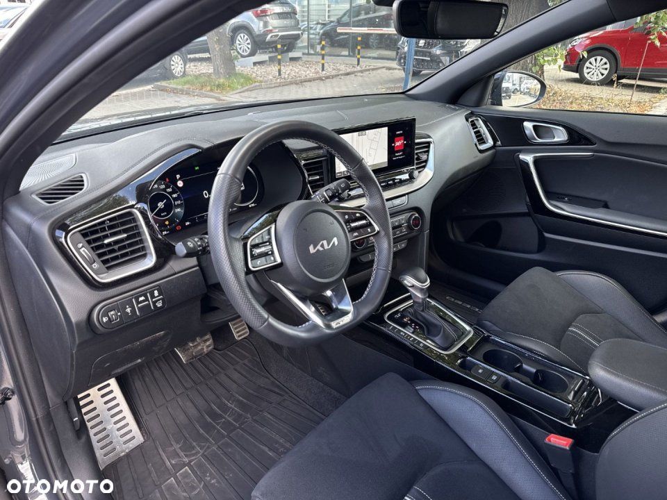 Kia XCeed - 9