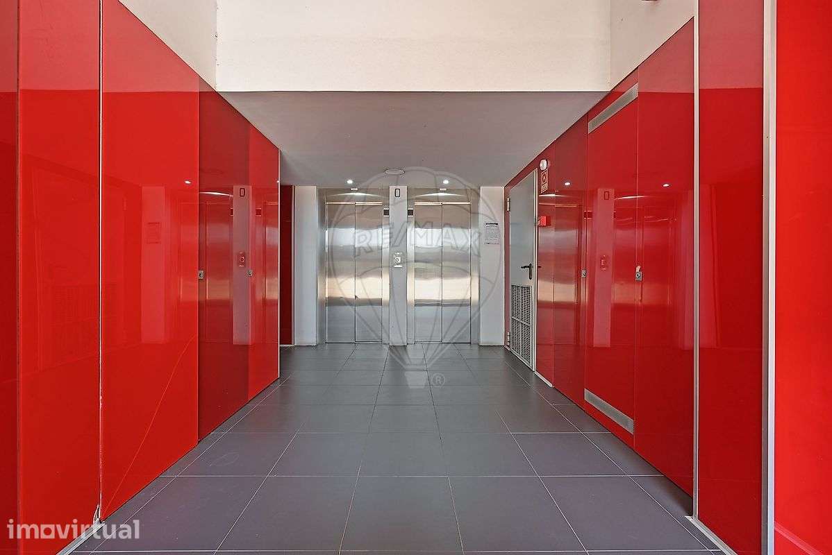 Apartamento T2 para arrendamento - Grande imagem: 2/28