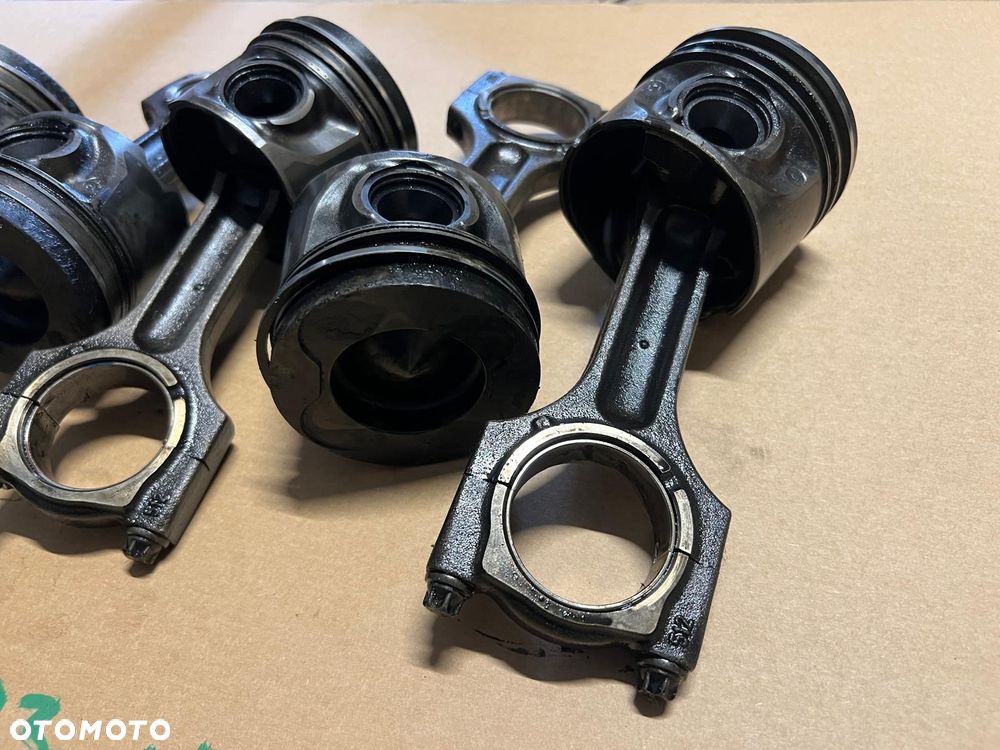 Tłok korba MAHLE 84L93 Bmw e60 e65 e53 3.0d m57n - 5