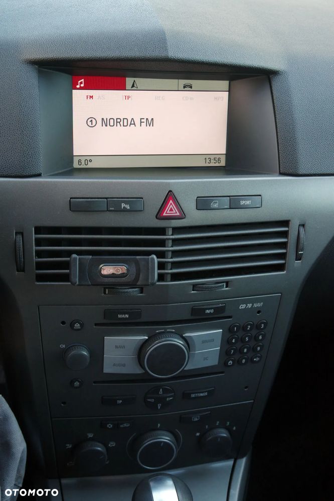 Opel Astra 1.8 Elegance - 8