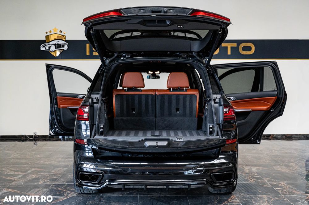 BMW X7 M50i - 3