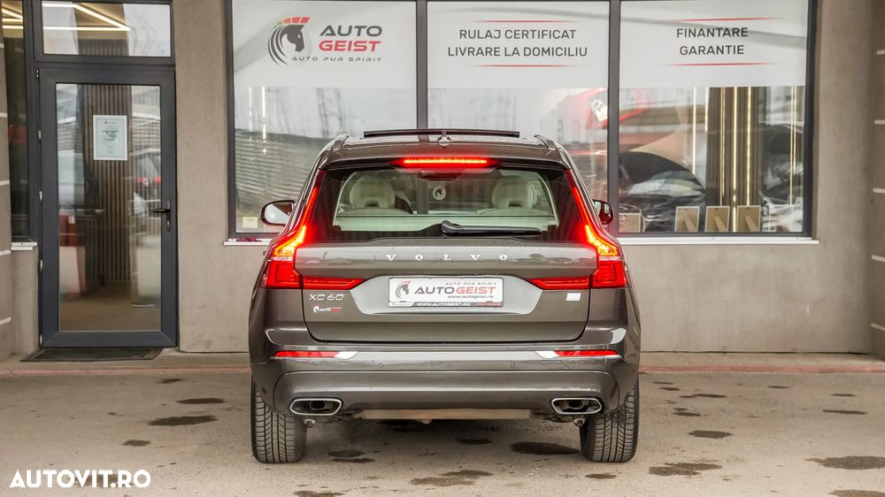 Volvo XC 60 T6 AWD Recharge Geartronic Inscription - 7