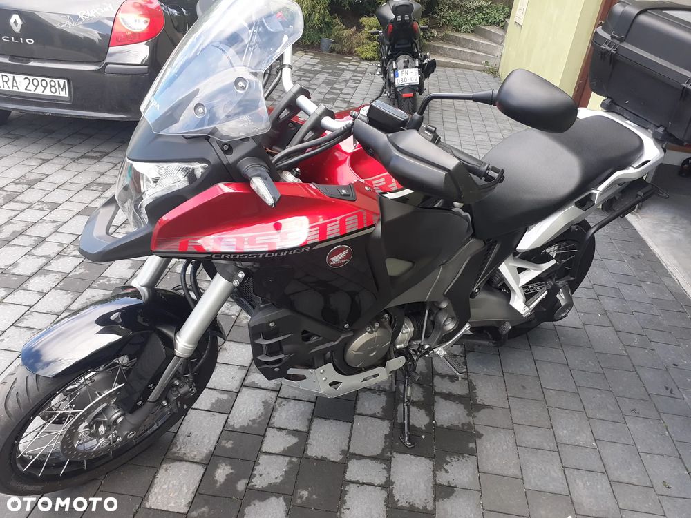 Honda VFR - 5