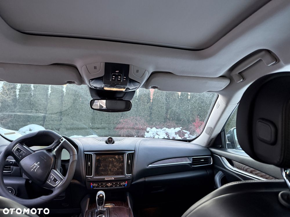 Maserati Levante S Q4 GranLusso - 10
