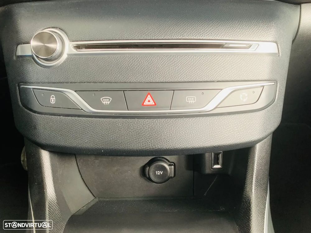 Peugeot 308 SW - 24