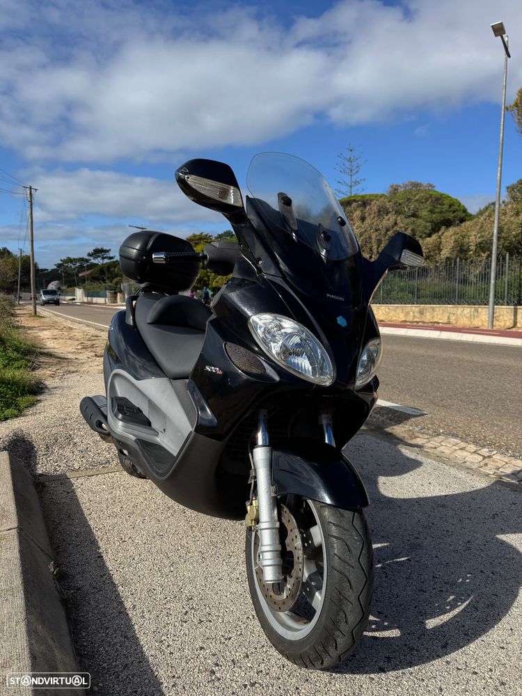 Piaggio XEvo X9 Evolution 500 - 4