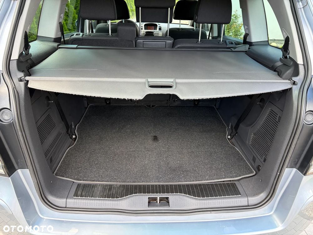 Opel Zafira 1.8 Family - 9