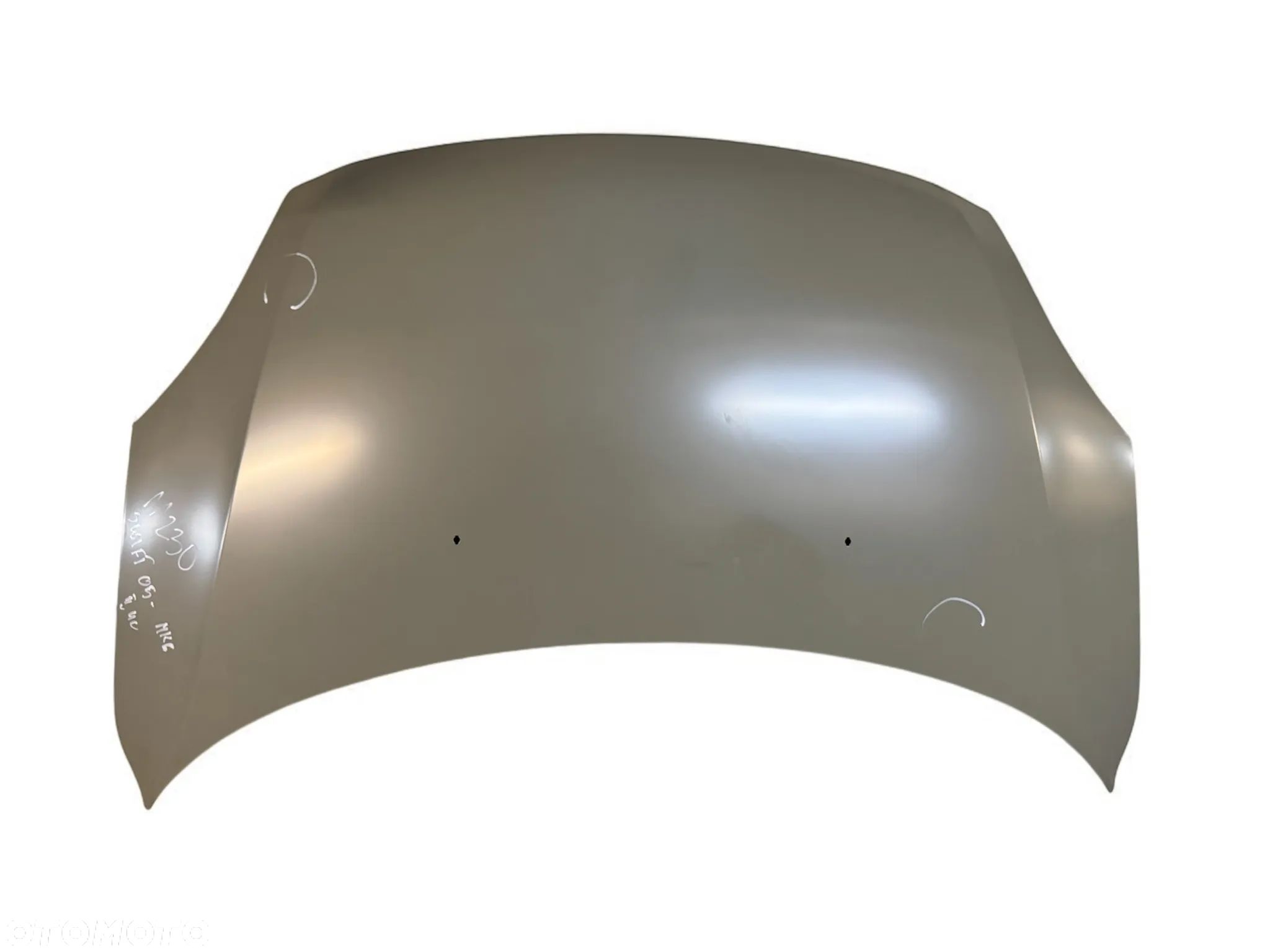 MASKA POKRYWA SILNIKA SUZUKI SWIFT 2005- - 1