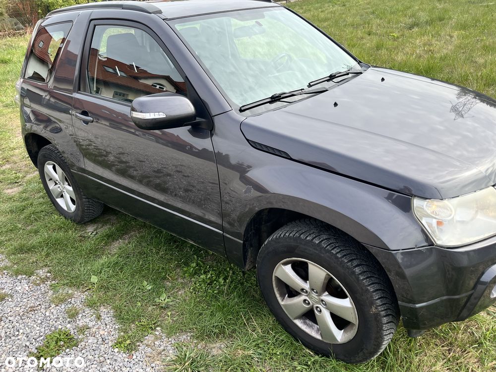 Suzuki Grand Vitara 2.4 Premium - 2