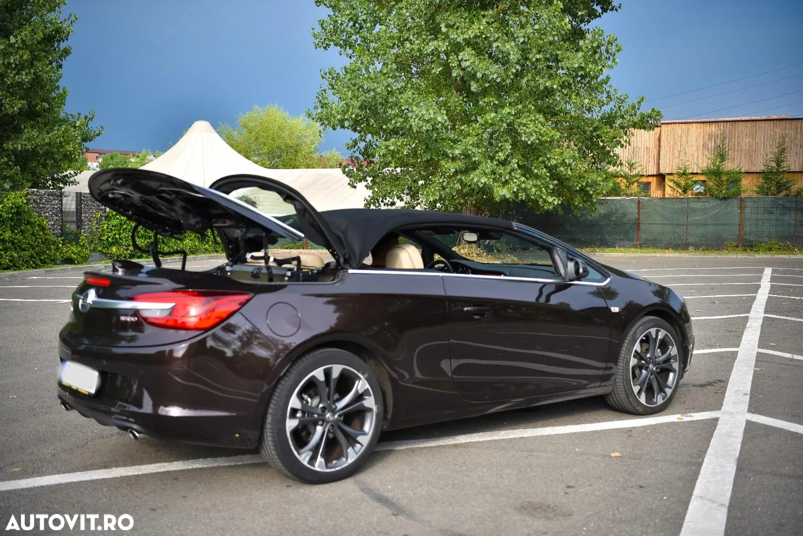 Opel Cascada 1.6 Turbo ECOTEC Start/Stop Cosmo - 8