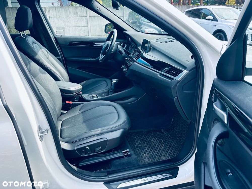 BMW X1 xDrive25i Advantage - 21
