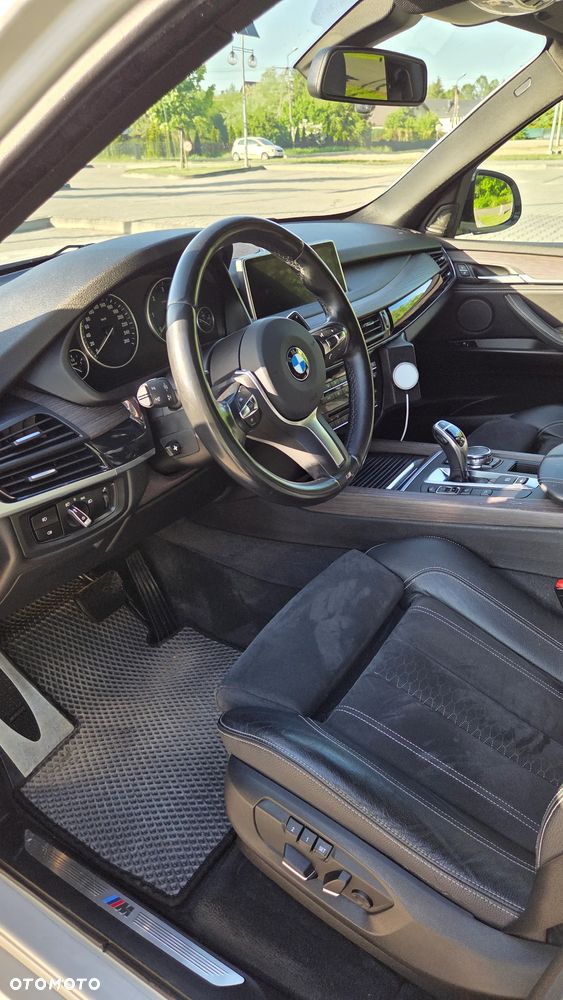 BMW X5 xDrive30d - 25