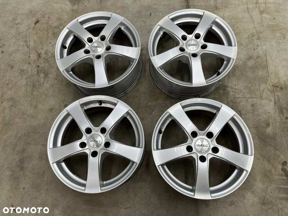 Felga Hyundai 7jx16 ET40 5x114,3 felgi aluminiowe 16 cali KOMPLET Dezent TS8987 - 1