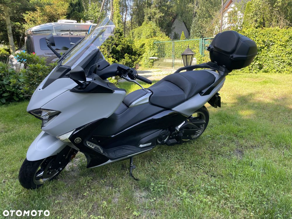 Yamaha Tmax - 8