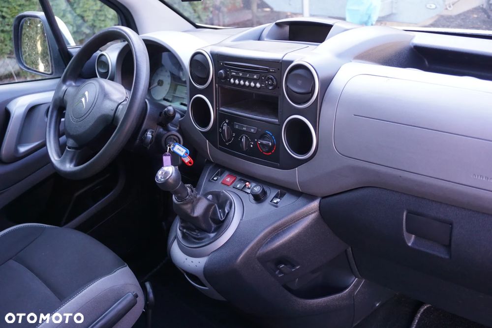 Citroën Berlingo Multispace BlueHDi 100 FEEL - 17