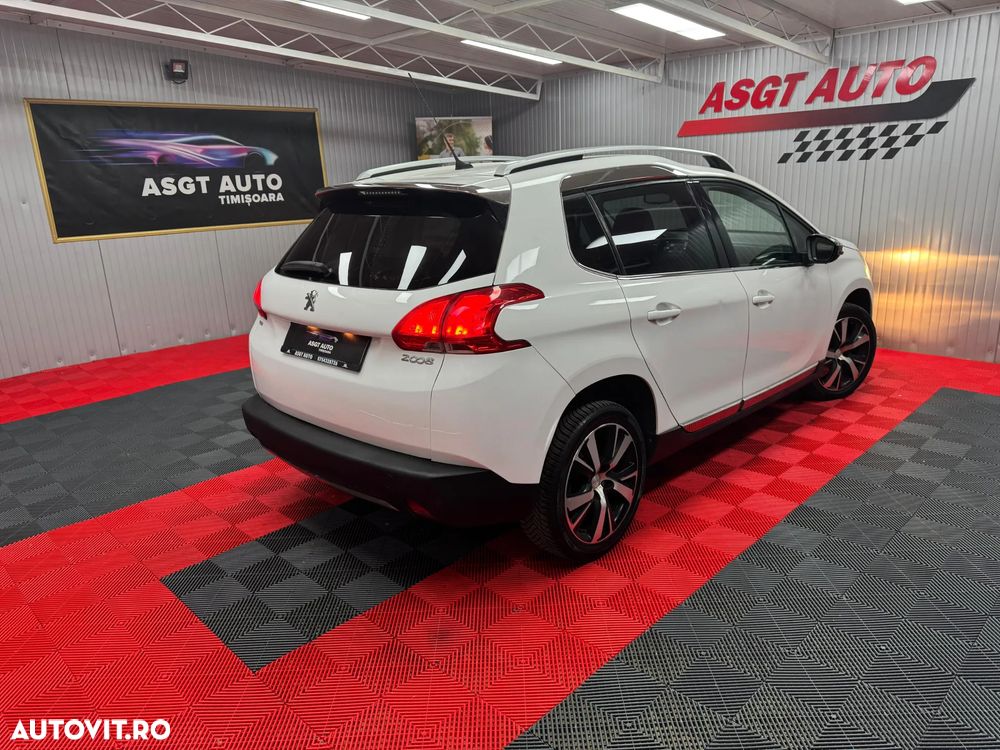 Peugeot 2008 - 7