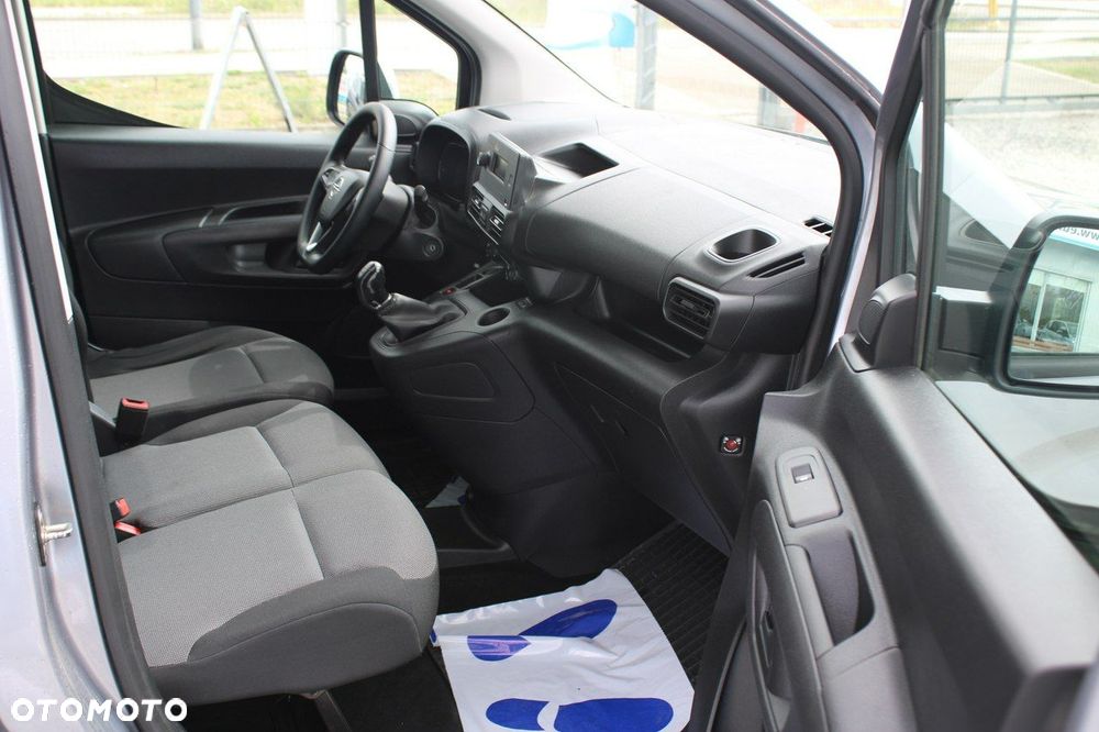 Opel Combo - 23