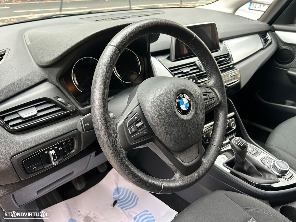 BMW 216 Active Tourer d Advantage - 21