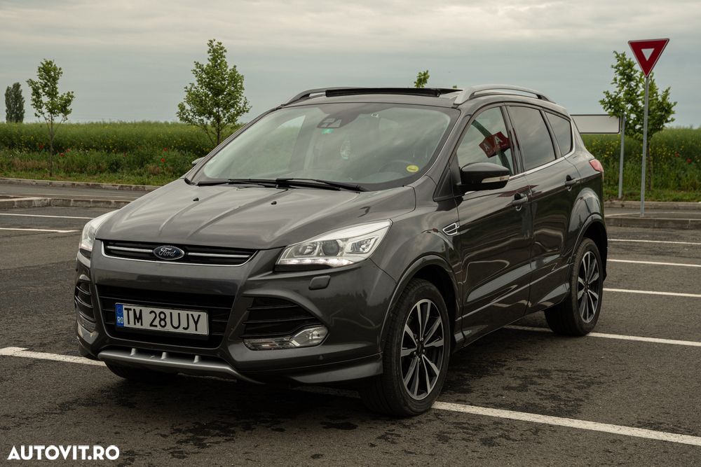 Ford Kuga 2.0 TDCi 4x4 Aut. Titanium - 1