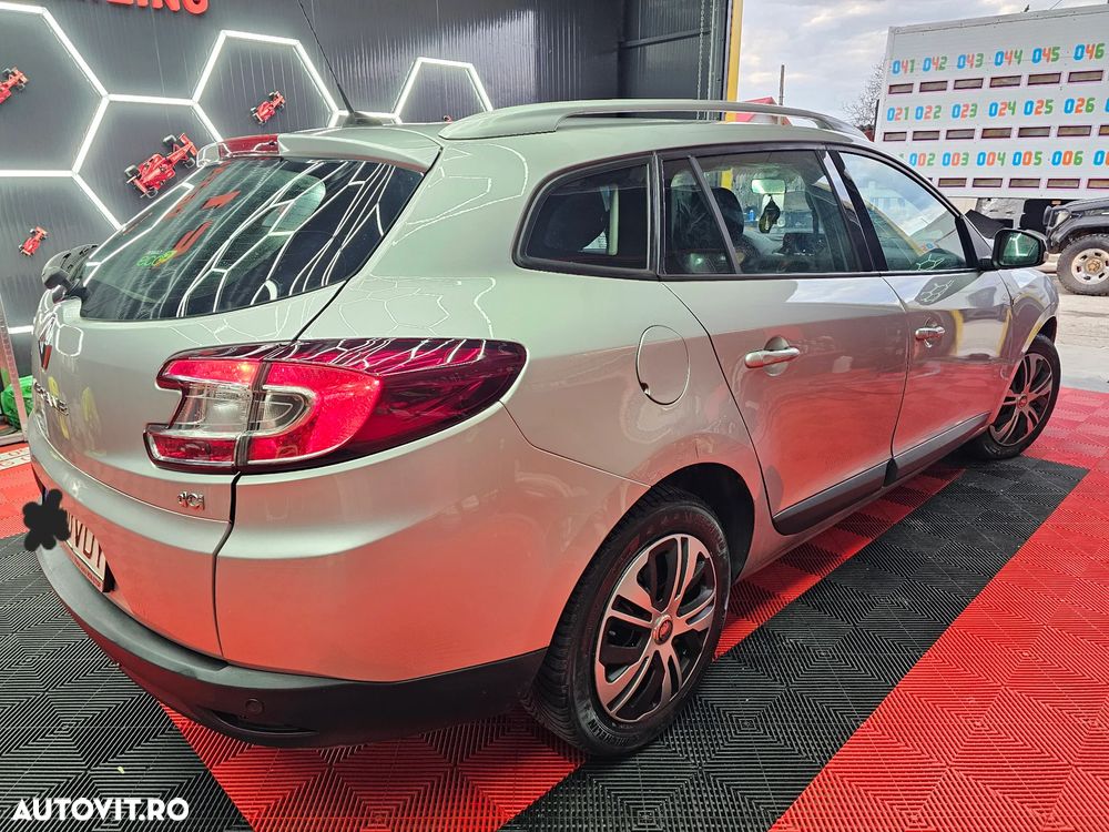 Renault Megane 1.5 dCi Sport Edition - 4
