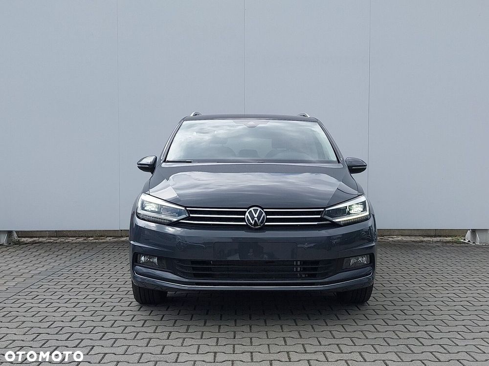Volkswagen Touran - 3