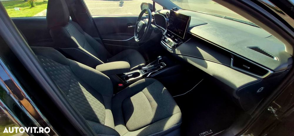 Toyota Corolla 1.8 HSD Dynamic - 14