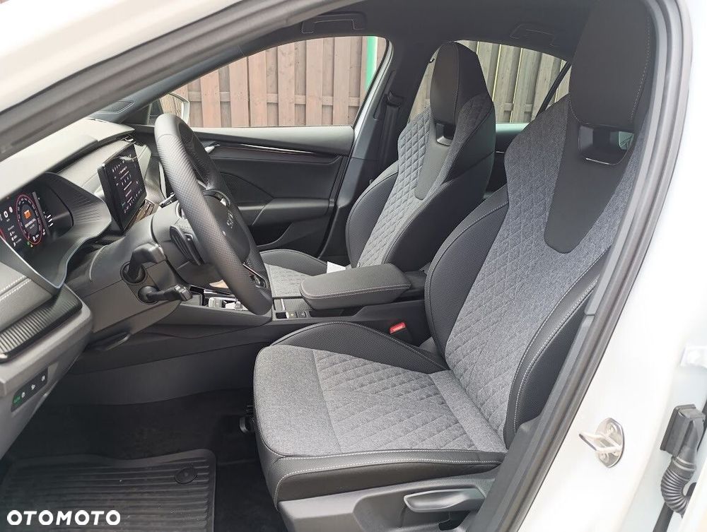 Skoda Octavia 2.0 TSI Sportline 4x4 DSG - 11