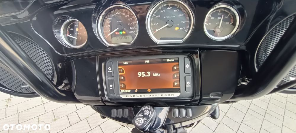 Harley-Davidson Touring Street Glide - 7