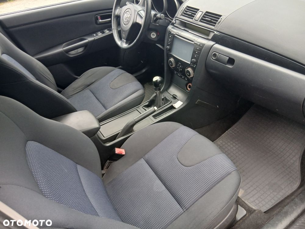 Mazda 3 - 7