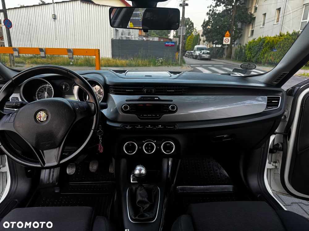 Alfa Romeo Giulietta 1.4 TB MultiAir Distinctive - 11