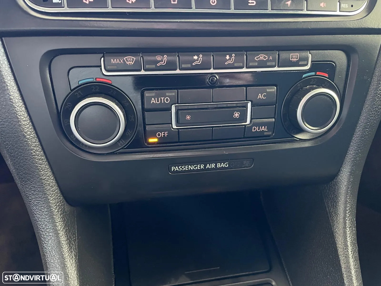 VW Golf Variant 1.6 TDi Confortline - 14