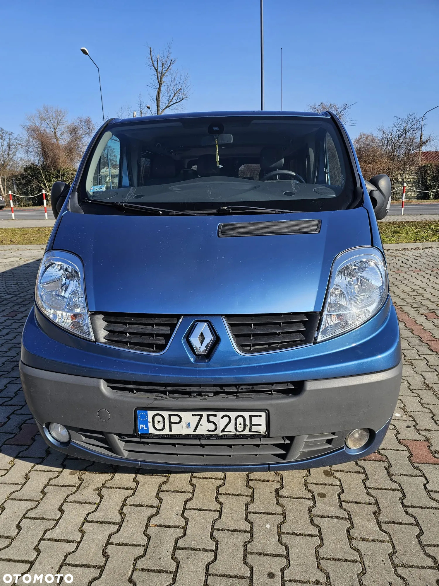 Renault Trafic - 2