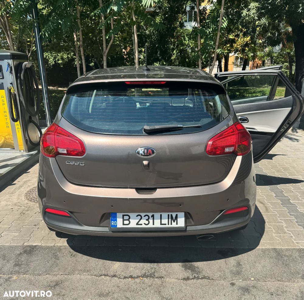 Kia Ceed 1.6 GDI DCT Platinum Edition - 7