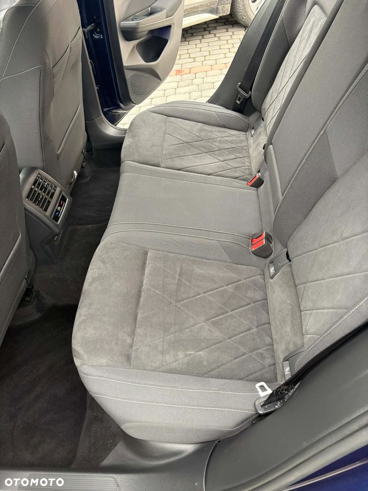 Volkswagen Golf - 14