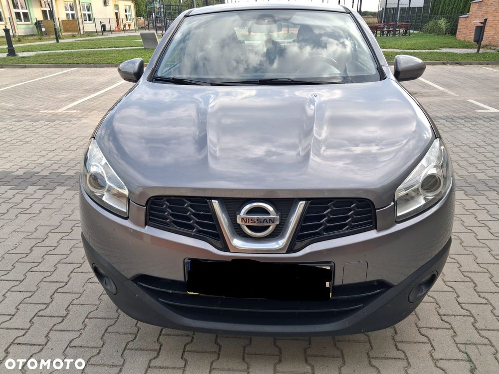 Nissan Qashqai - 1