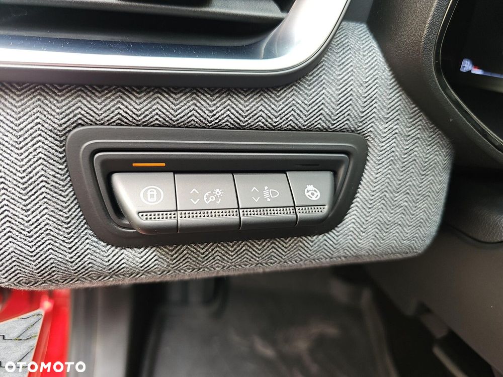 Renault Clio - 24