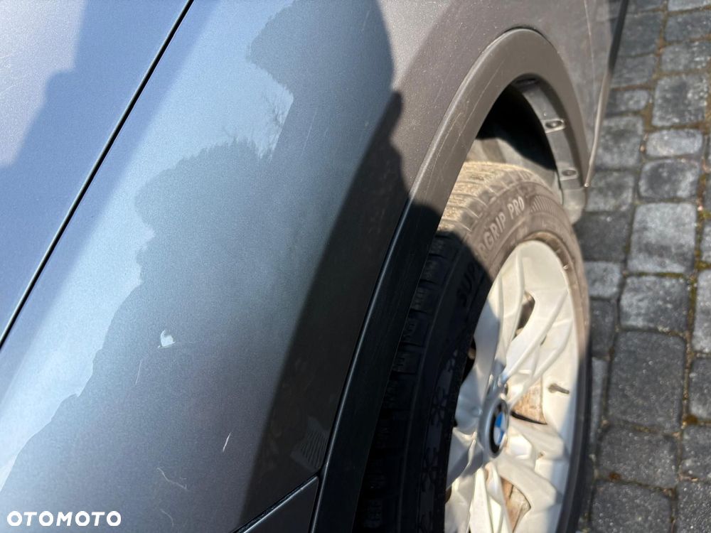 BMW X1 xDrive25i - 8