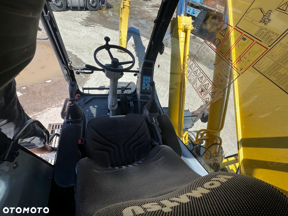 Komatsu KOMATSU PW220MH MH długie ramię GENERATOR - 2