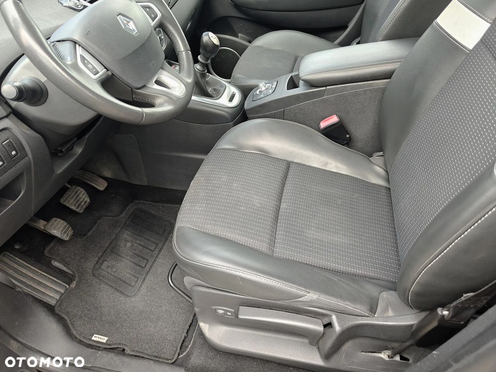 Renault Scenic 1.5 dCi Tech Run - 32