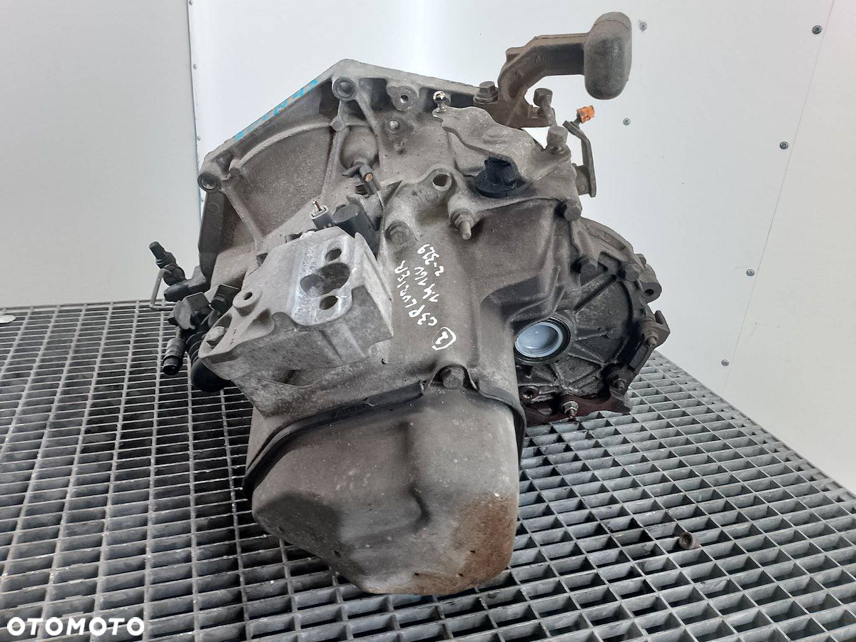 SKRZYNIA BIEGÓW MANUALNA CITROEN C3 PLURIER 20CN43 1.4 16V - 4
