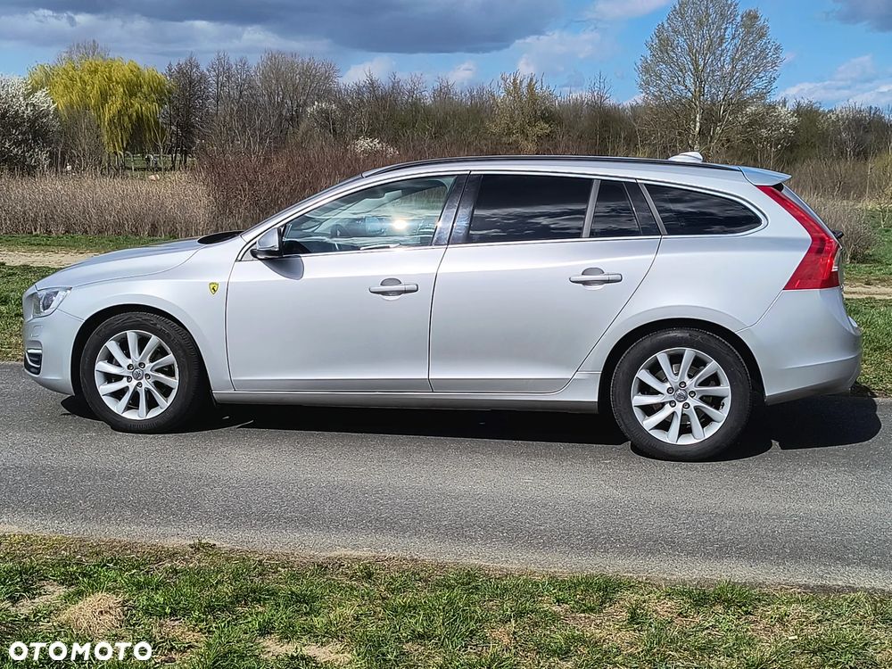 Volvo V60 D2 - 3