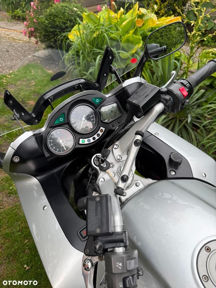 Yamaha FJR - 5