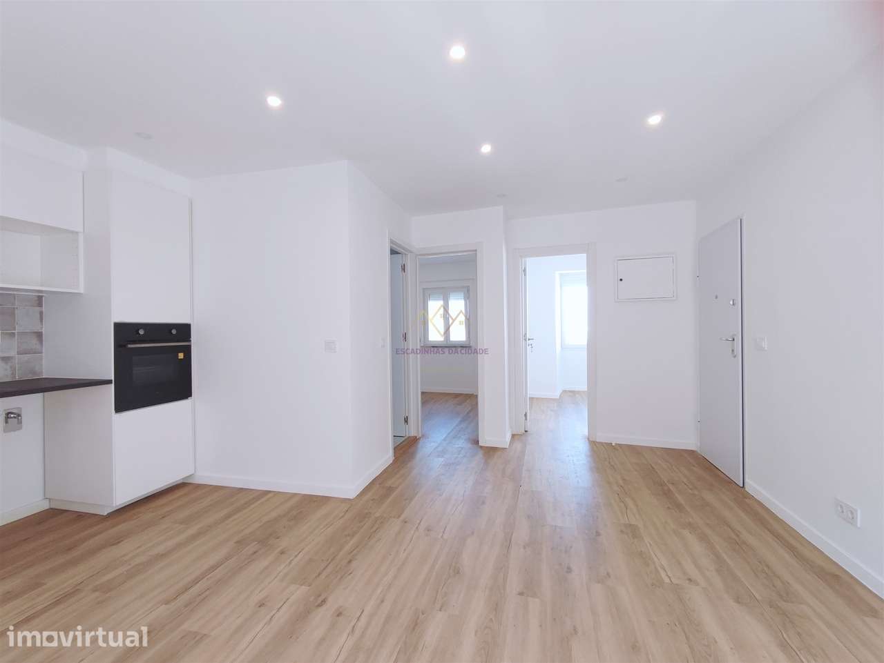Apartamento T2 remodelado Forte da Casa - Grande imagem: 3/22
