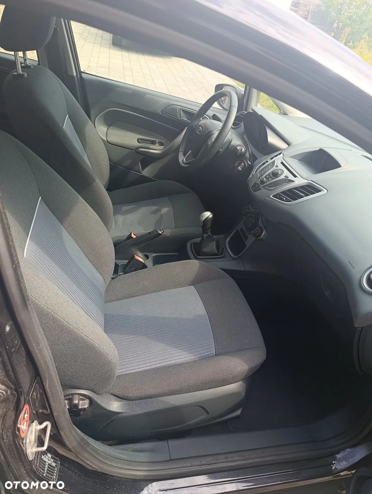 Ford Fiesta 1.25 Champions Edition - 9