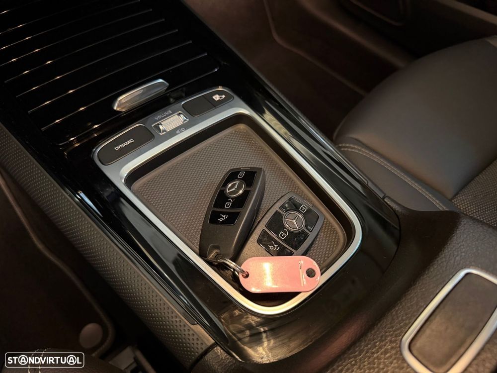Mercedes-Benz GLA 180 7G-DCT Progressive - 16